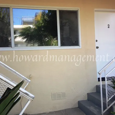 Image 8 - Barrington & Kiowa, South Barrington Avenue, Los Angeles, CA 90073, USA - Apartment for rent