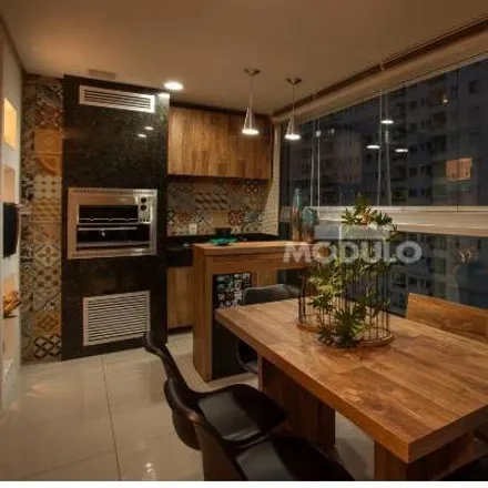Buy this 2 bed apartment on Rua da Carioca in Patrimônio, Uberlândia - MG