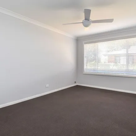 Image 7 - 15 Leumeah Road, Glenroi NSW 2800, Australia - Apartment for rent