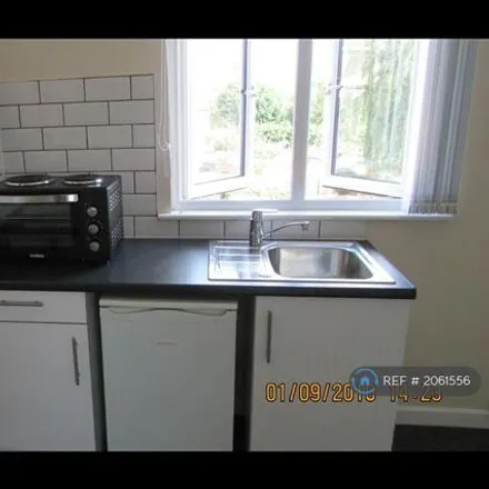 Image 4 - 80 Harefield Road, Coventry, CV2 4BU, United Kingdom - Apartment for rent