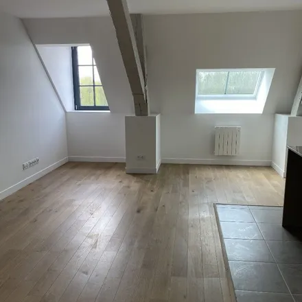 Rent this 1 bed apartment on 83 Rue de la Mairie in 59500 Douai, France