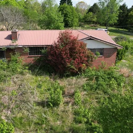 Buy this 2 bed house on 296 Ernest Lane in Rhea County, TN 37321