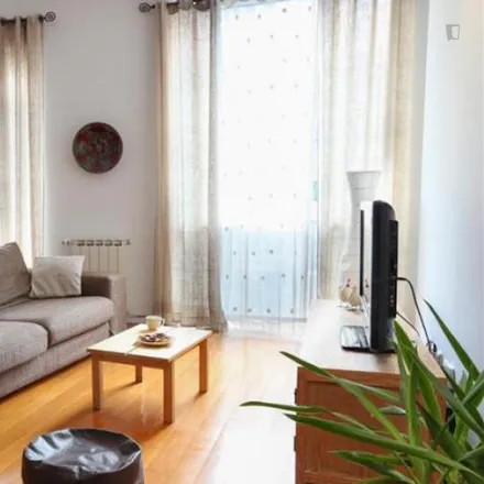 Rent this 2 bed apartment on Rua Cidade de Cardiff in 1170-185 Lisbon, Portugal