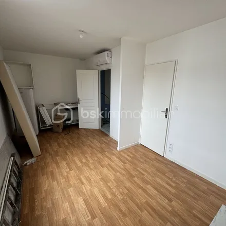 Image 5 - 401 Rue de Couasnon, 45160 Olivet, France - Apartment for rent