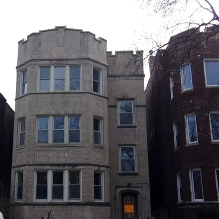 Image 1 - 8047 South Langley Avenue, Chicago, IL 60619, USA - House for sale