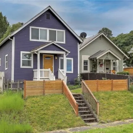 Buy this 4 bed house on 1440 East 29th Street in Tacoma, WA 98404