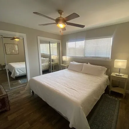 Image 5 - 850 Byrnes Drive, San Antonio, TX 78209, USA - Apartment for rent