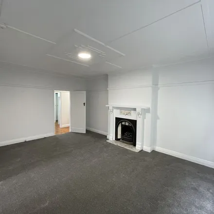 Image 5 - Wrightson Avenue, Bar Beach NSW 2300, Australia - Apartment for rent