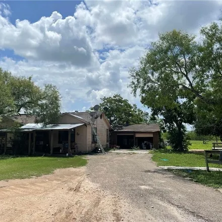 Image 2 - 7484 County Road 610, Bee County, TX 78389, USA - House for sale