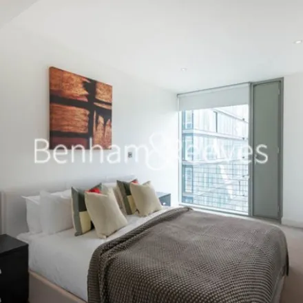 Rent this 1 bed apartment on Heron Quays in Marsh Wall, Canary Wharf