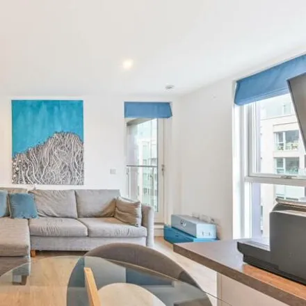 Buy this 1 bed apartment on Quebec Wharf in 14 Thomas Road, Bow Common