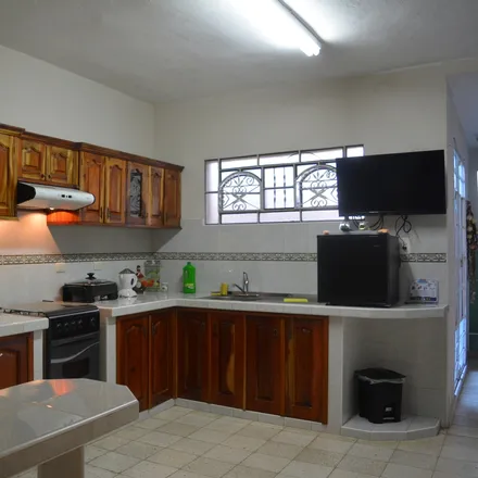 Image 2 - Cienfuegos, Pueblo Nuevo, CIENFUEGOS, CU - Apartment for rent