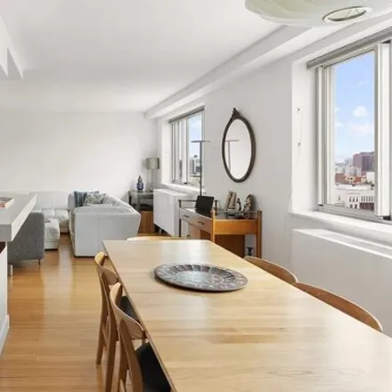 Image 2 - 301 West 115th Street, New York, NY 10026, USA - Townhouse for sale