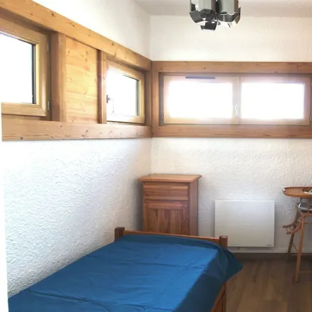 Rent this 3 bed apartment on 38860 Les Deux Alpes