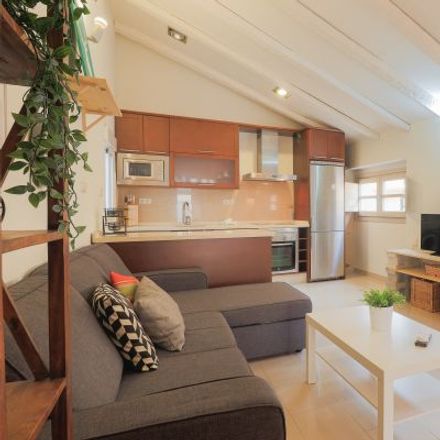 Rent this 3 bed apartment on Puente de Tetuán in 29001 Málaga, Spain