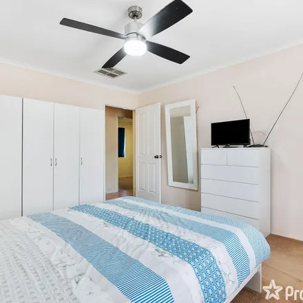 Image 4 - Fagin Way, Forrestfield WA 6075, Australia - Apartment for rent