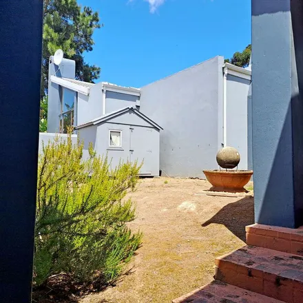 Rent this 2 bed apartment on Paardeberg Street in Durbanville Hills, Durbanville