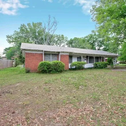 Image 3 - 2204 West 39th Avenue, Pine Bluff, AR 71603, USA - House for sale
