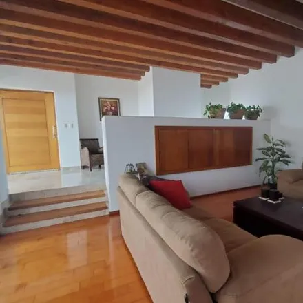 Buy this 3 bed house on Calle Avellanos in Pueblo Nuevo, 76900 El Pueblito