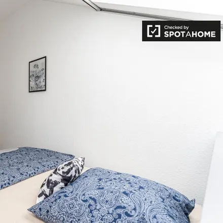 Rent this 6 bed room on Wilhelmine-Gemberg-Weg 1 in 10179 Berlin, Germany