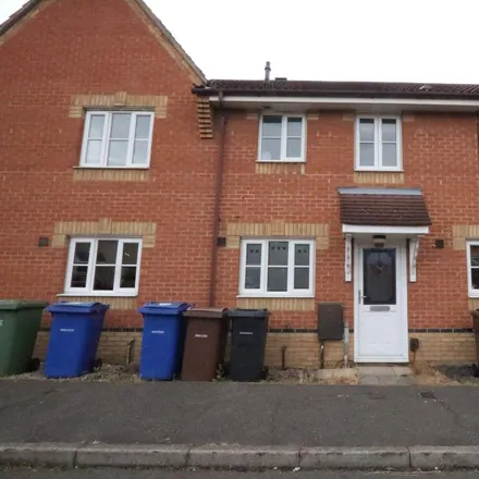 Rent this 2 bed townhouse on Swiftsure Road in South Ockendon, RM16 6YB
