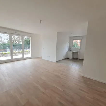 Rent this 2 bed apartment on 27 Rue du Maréchal Foch in 78570 Andrésy, France