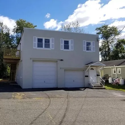 Rent this 2 bed house on 23 Brook Avenue in Keyport, Monmouth County