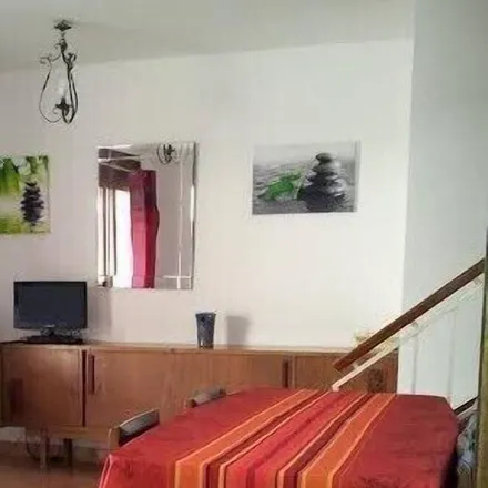 Rent this 2 bed apartment on Rosas in Calle de La del Manojo de Rosas, 28041 Madrid