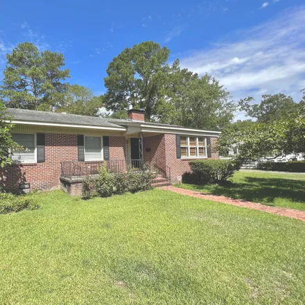 Image 2 - 1402 West Road, Perry Park, Kinston, NC 28501, USA - House for sale