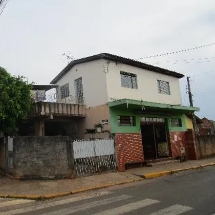Buy this 4 bed house on Rua Esmael de Mello in Vila Santa Terezinha, Itararé - SP
