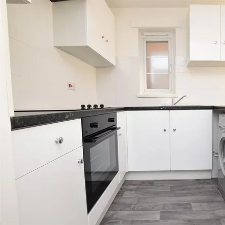 Rent this 1 bed apartment on Columbine Way in London, RM3 0XN