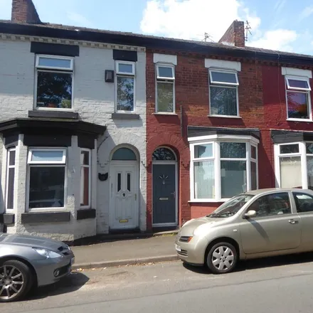 Rent this 4 bed townhouse on Grange Street in Eccles, M6 5TS