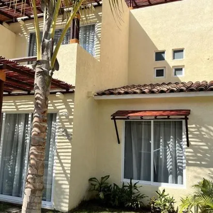 Rent this 3 bed house on Calle Revolución in 39893, GRO
