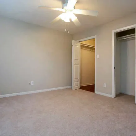 Rent this 1 bed apartment on Subway in Space Center Boulevard, Houston