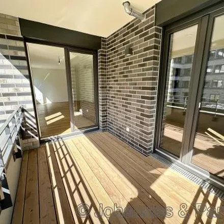 Rent this 3 bed apartment on Leichtbau-Innovationszentrum in Dürerstraße 28, 01307 Dresden