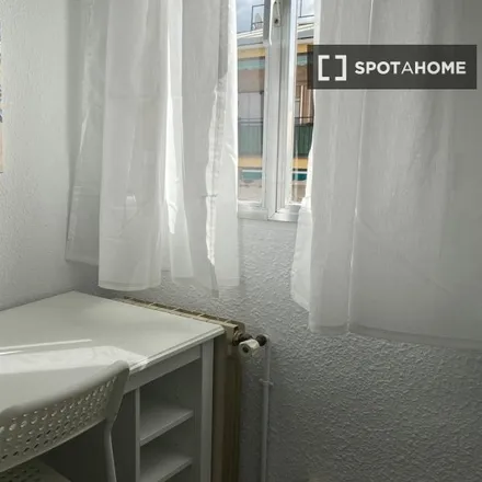 Rent this 5 bed room on Paseo de los Ferroviarios in 28021 Madrid, Spain