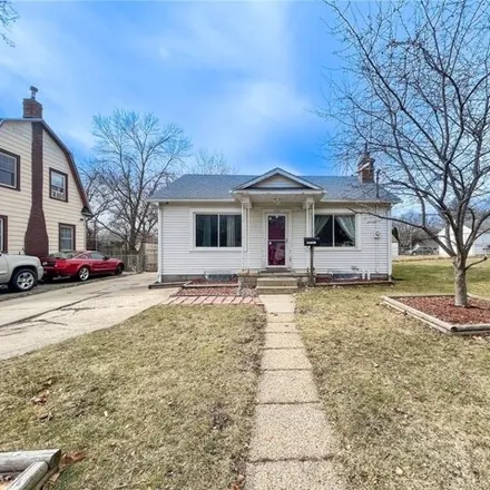 Buy this 2 bed house on 1112 Maish Avenue in Des Moines, IA 50315