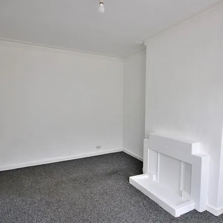 Image 1 - Eaton Avenue, Sefton, L21 6NG, United Kingdom - Apartment for rent