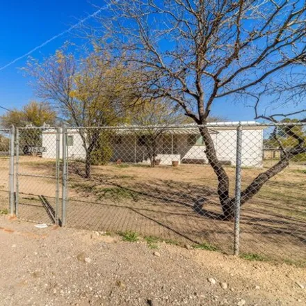 Image 2 - 2688 West Quail Road, Drexel Heights, Pima County, AZ 85746, USA - House for sale