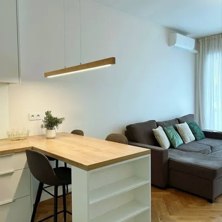 Image 9 - Rondo Romana Dmowskiego, 00-510 Warsaw, Poland - Apartment for rent
