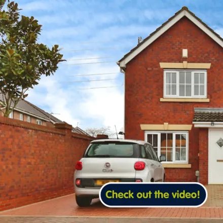 Buy this 3 bed house on Oxford Violet in Hull, HU7 4WG