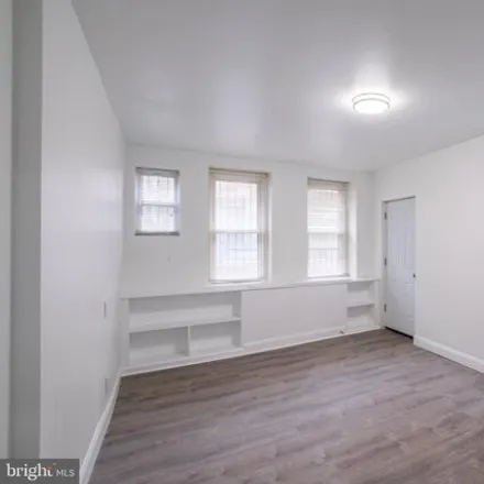 Image 5 - 1726 Pine St Apt 1R, Philadelphia, Pennsylvania, 19103 - Apartment for rent