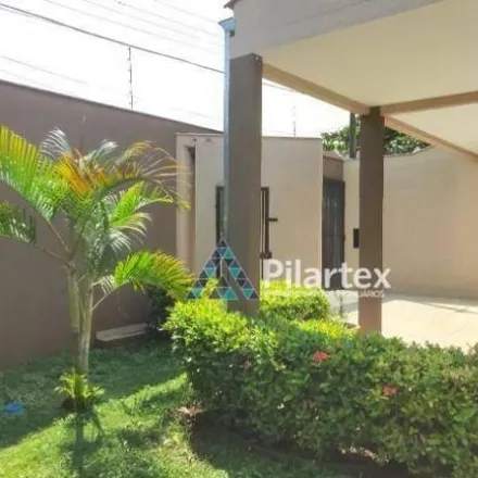 Buy this 3 bed house on Rua Ângelo Vicentini in Alpes, Londrina - PR