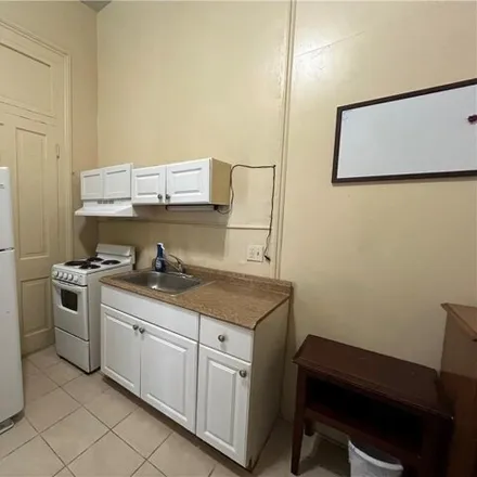 Image 3 - 1617 Jackson Ave Apt D, New Orleans, Louisiana, 70130 - House for rent