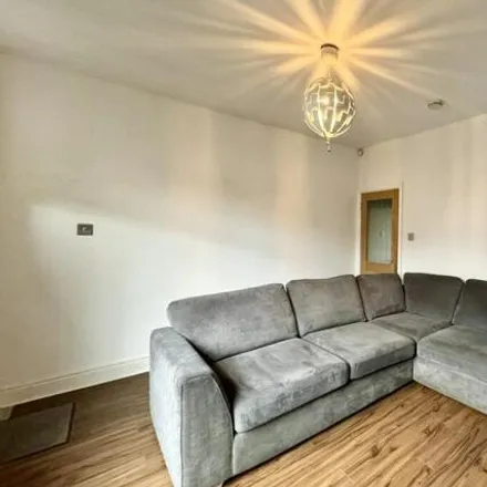 Image 4 - Watch Street, Sheffield, S13 9WX, United Kingdom - Townhouse for rent