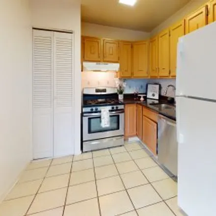 Buy this 1 bed apartment on #404,6145 Leesburg Pike