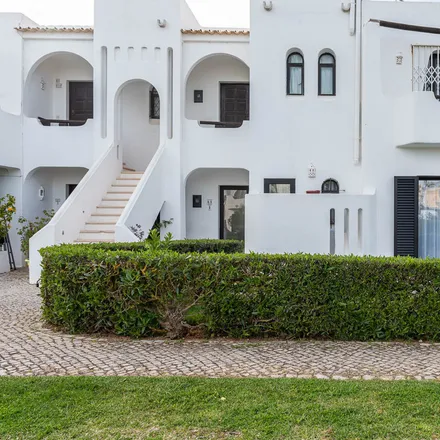 Rent this 2 bed apartment on unnamed road in 8500-053 Alvor, Portugal
