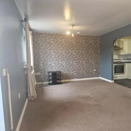 Image 2 - Dunston Junction, Cormorant Drive, Whickham, NE11 9LF, United Kingdom - Apartment for rent