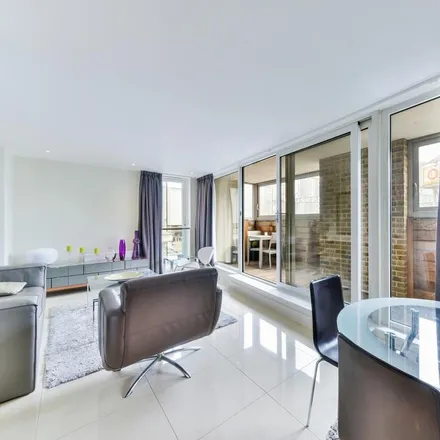 Image 3 - 15 Chambers Street, London, SE16 4XL, United Kingdom - Apartment for rent