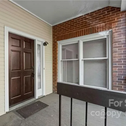 Image 4 - 228 South Clarkson Street, Charlotte, NC 28202, USA - Townhouse for sale